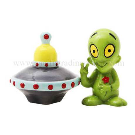3" Alien with Saucer Statue - Magick Magick.com