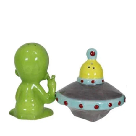 3" Alien with Saucer Statue - Magick Magick.com