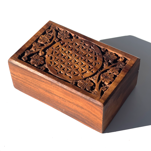 4" x 6" Carved Wood Box with Latch - Flower of Life - Magick Magick.com