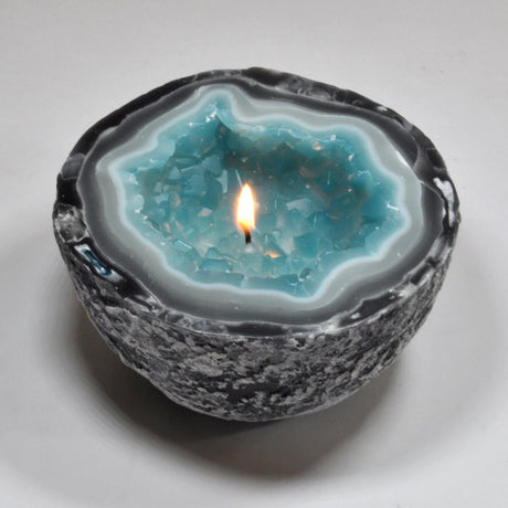 Aquamarine Geode 2.25" Scented Salty Sea Air Candle - Magick Magick.com